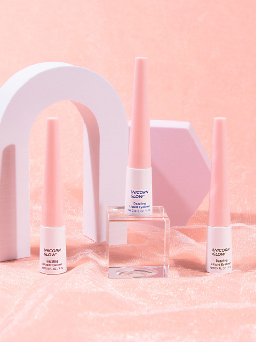 DAZZLING LIQUID EYELINER_03